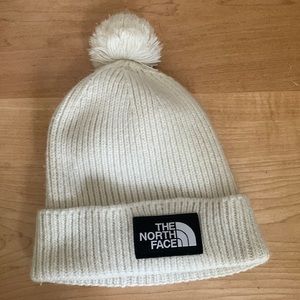 NORTH FACE WHITE HAT
